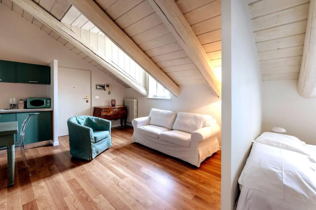 Art Heaven-Suite Graneri In Torino Centro エクステリア 写真